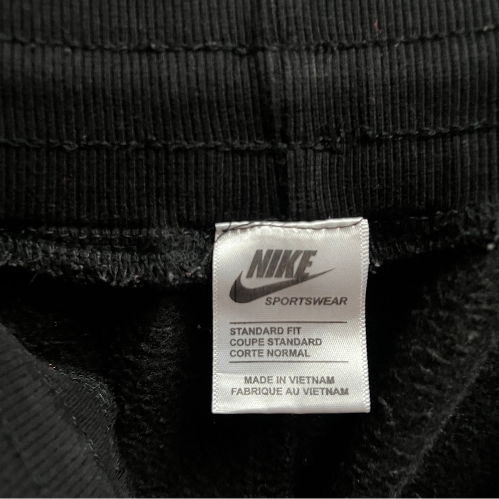Nike Men’s Black Logo Fleece Jogger Pants Sz L - Picture 5 of 10